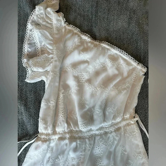 Tularosa Davey One Shoulder Romper in White - Picture 6 of 8